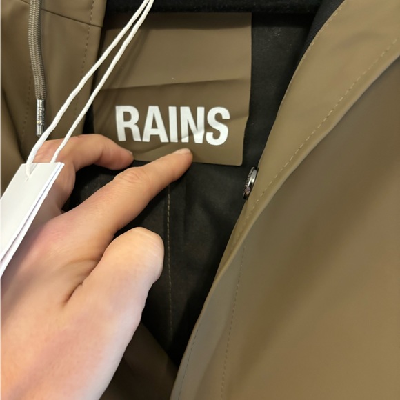 LAST ONE! 🚨🚨Rains Longer Jacket in Wood Size Medium Unisex NWT - Picture 12 of 16